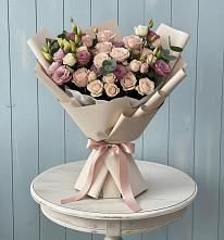 Букет цветов из:  Розы и Лизиантусы в Ирше