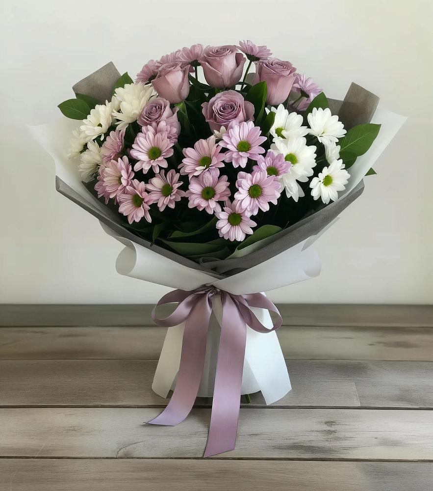 Букет цветов из: Хризантемы и Розы в Ирше