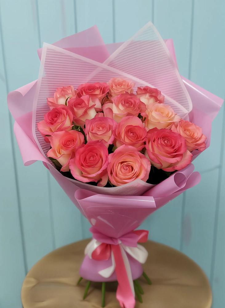 Букет 15 Розовых роз Равель в Ирше