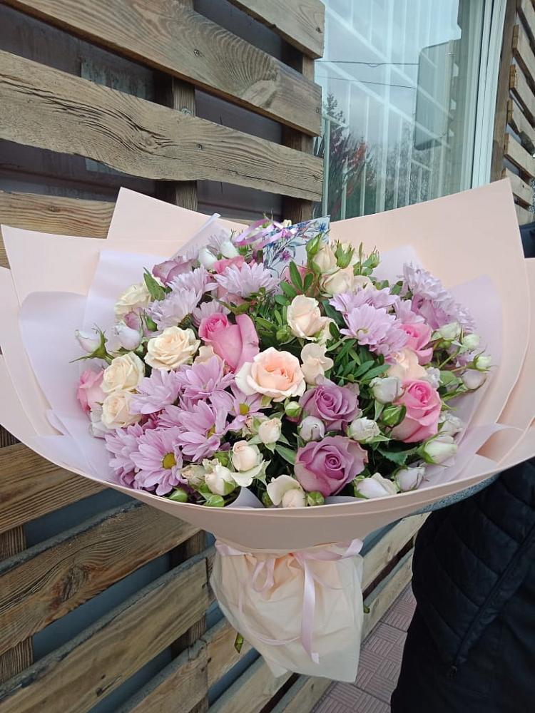 Букет цветов из: Розы и Хризантемы в Ирше