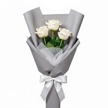 Букет 3 белые розы в Ирше