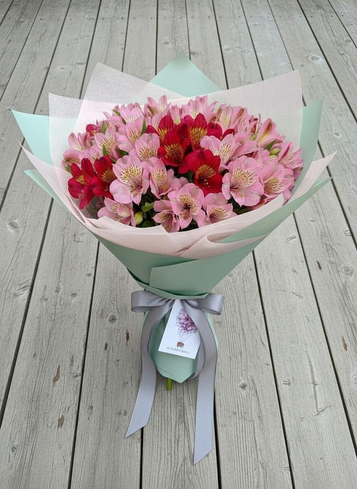 Букет цветов из: Альстромерии в Ирше