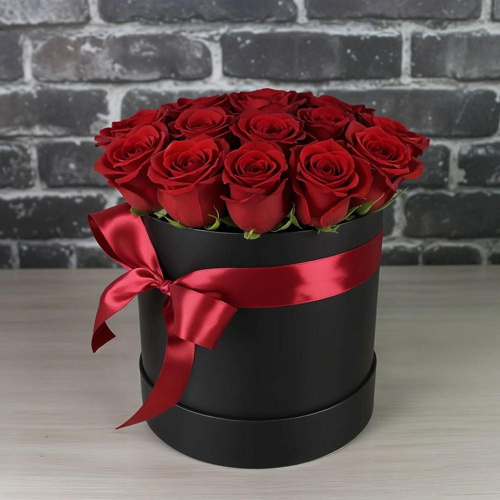 Цветочная композиция из Розы в шляпной коробке в Ирше