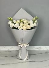 Букет цветов из:  Розы и Лизиантусы в Ирше